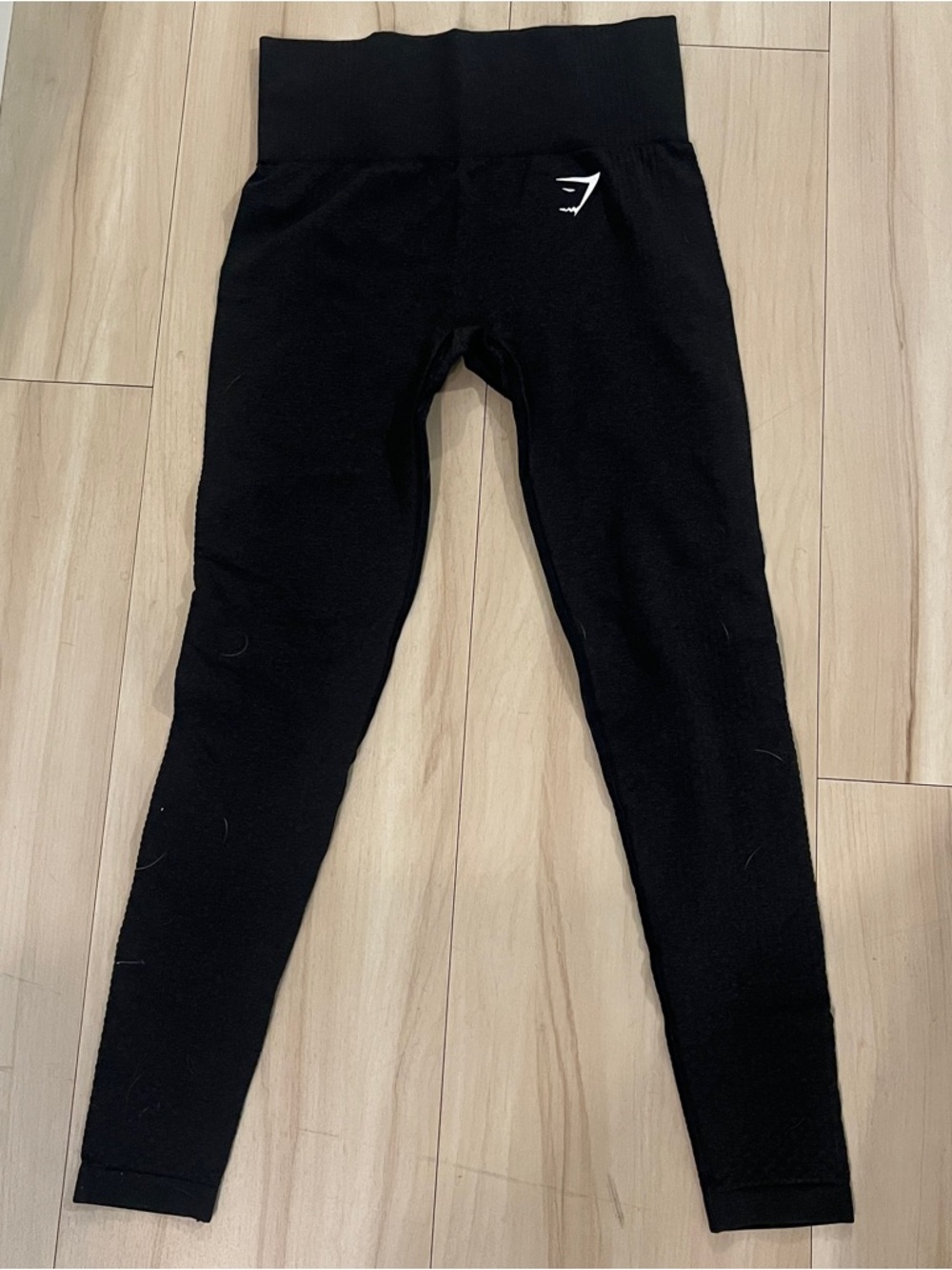 Gymshark Black Logo Long Sleeve Top and Leggings Set - Picture 3 of 5